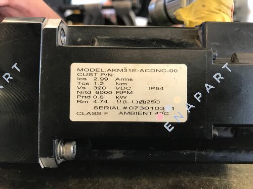 AKM31E-ACDNC-00 Servomotor sincron