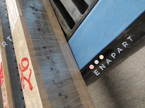 ASRS60-133x2000 Șină cu role pe toată partea